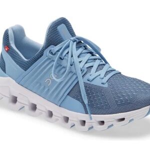 On Running cloudswift running sneaker. Women’s size 8.5
